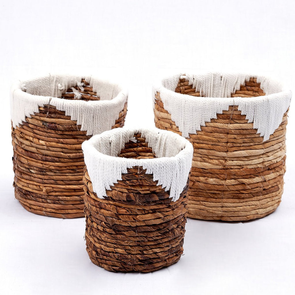 Small Seagrass Basket MENIK | Plant Basket | Woven Boho Basket | Planter | Round Flower Basket | Macrame Basket - LUXONAS HOME