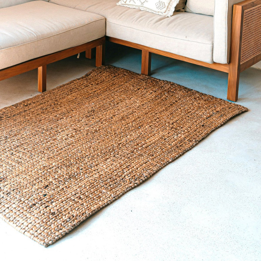 Square Boho Rug Made of Natural Fibres – Handwoven Floor Mat – Rectangular Brown Carpet – Large Water Hyacinth Rug 180 x 115 cm SAWAH - LUXONAS HOME