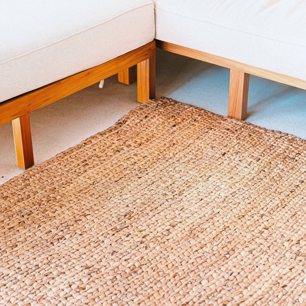 Square Boho Rug Made of Natural Fibres – Handwoven Floor Mat – Rectangular Brown Carpet – Large Water Hyacinth Rug 180 x 115 cm SAWAH - LUXONAS HOME