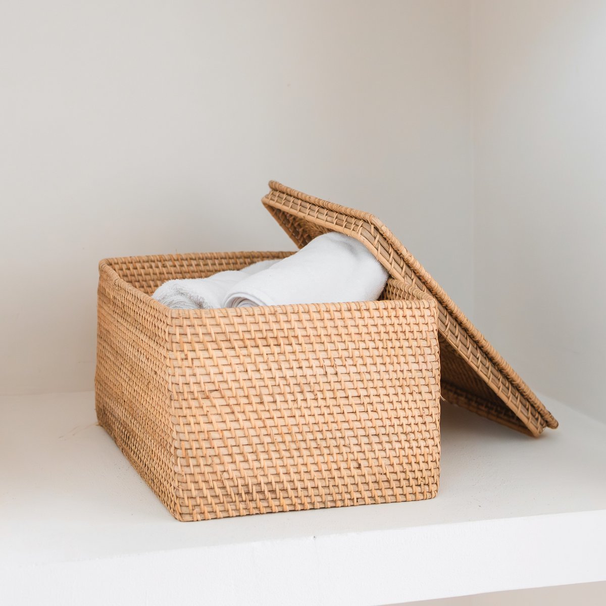 Storage Basket with Lid – Shelf Basket made from Beige Rattan – Handwoven Decorative Basket GRAHA (2 sizes) - LUXONAS HOME
