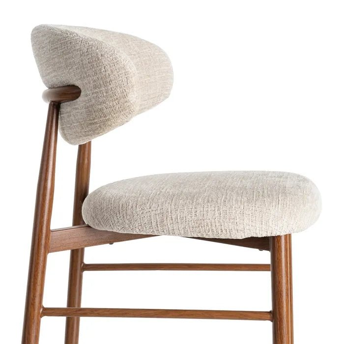 Svelte Cream Stool - Stylish and Durable Seating Solution - LUXONAS