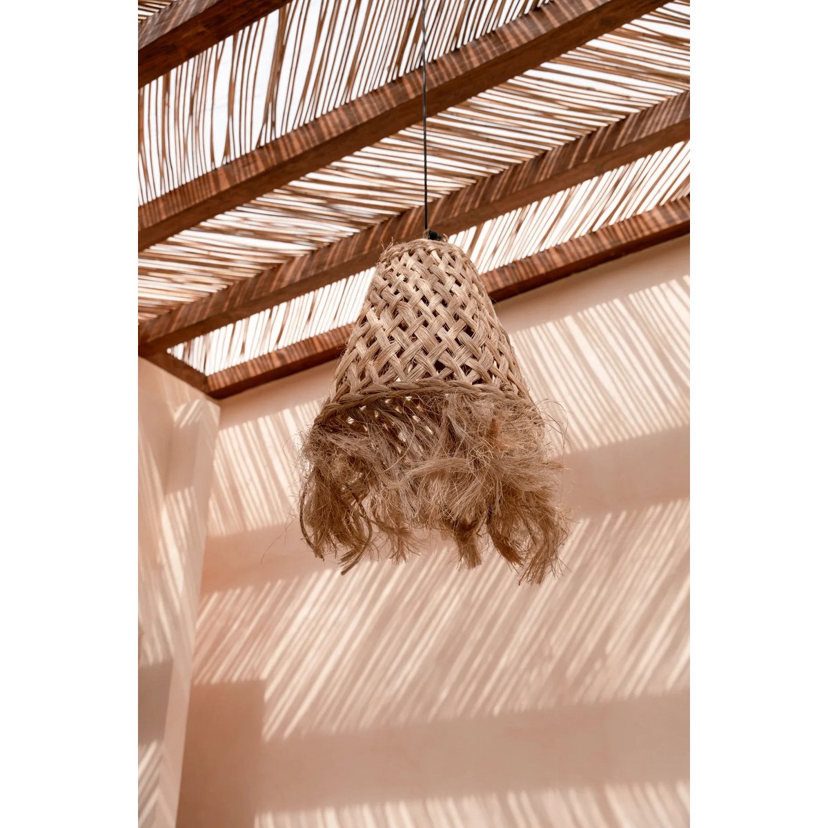 The Abaca Jelly Fish Pendant - Natural - M - LUXONAS HOME