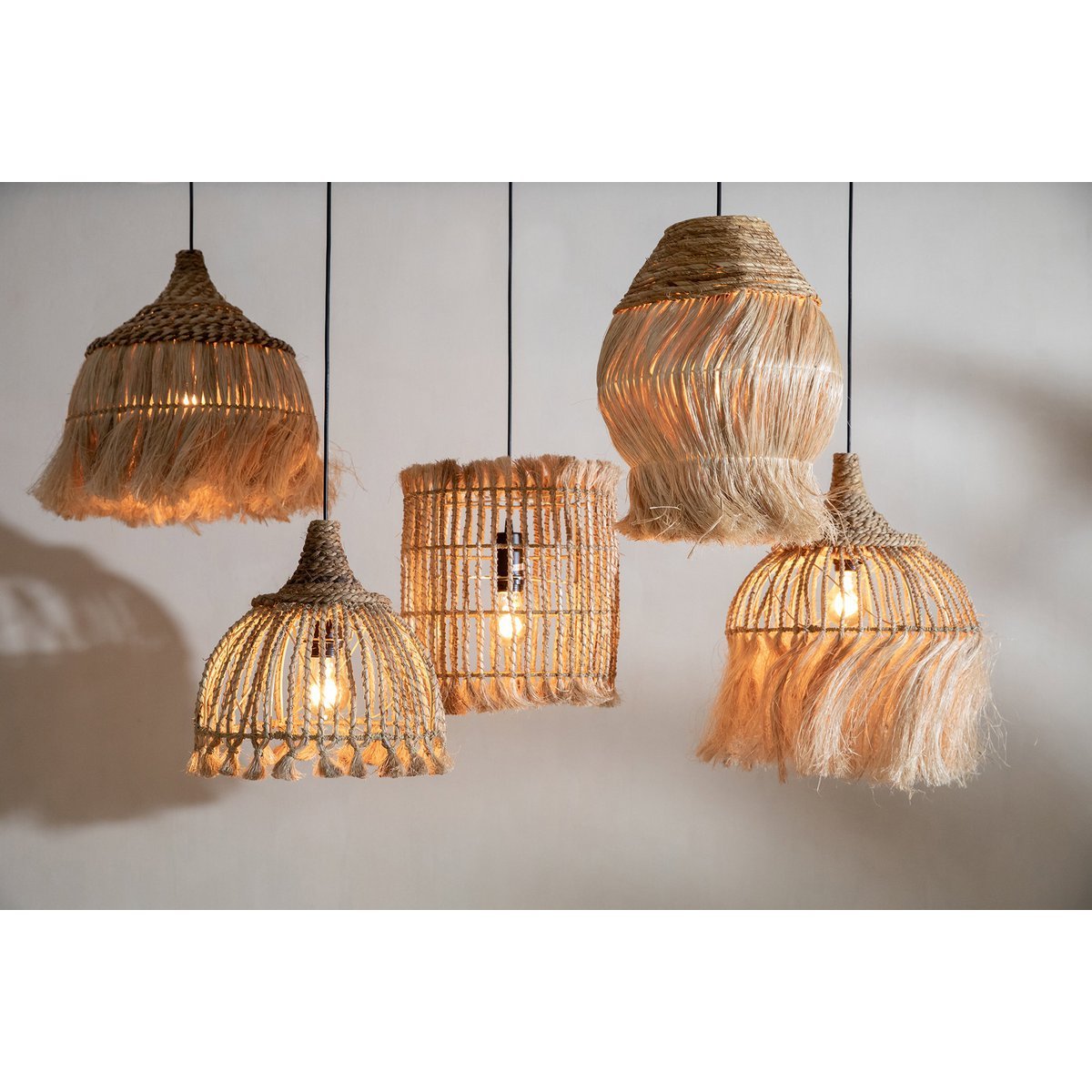The Abaca Tassel Pendant - Natural - S - LUXONAS HOME