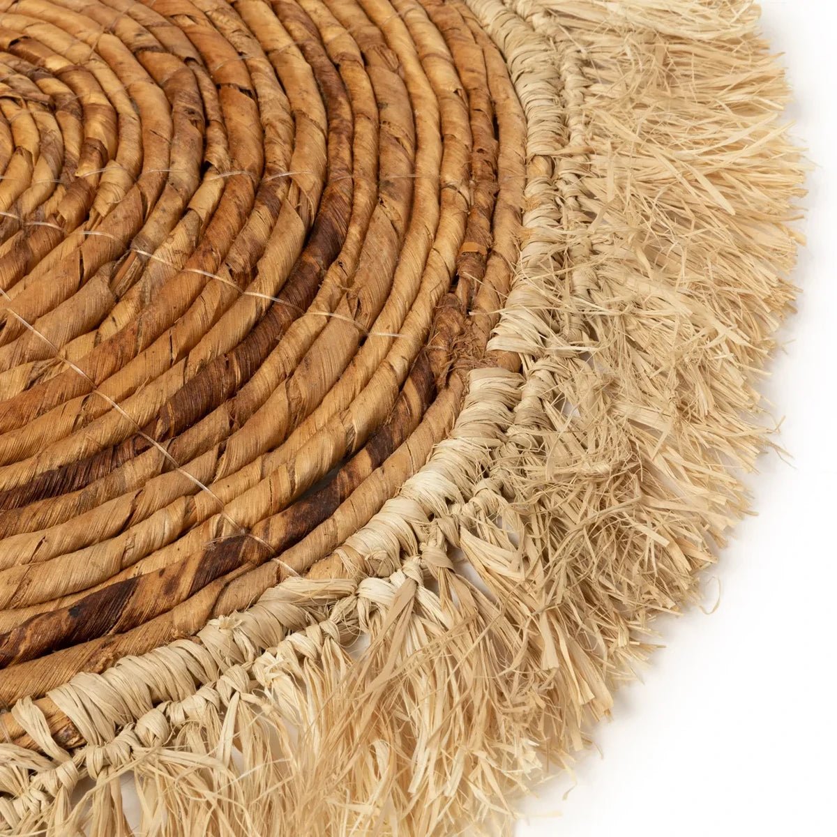 The Banana Raffia Placemat - Natural - LUXONAS HOME