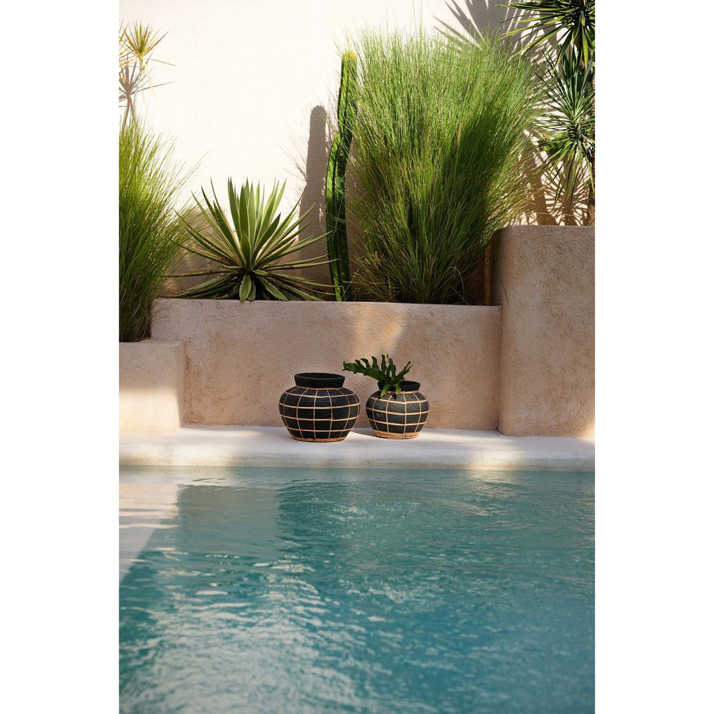 The Belly Vase - Black Natural - L - LUXONAS HOME