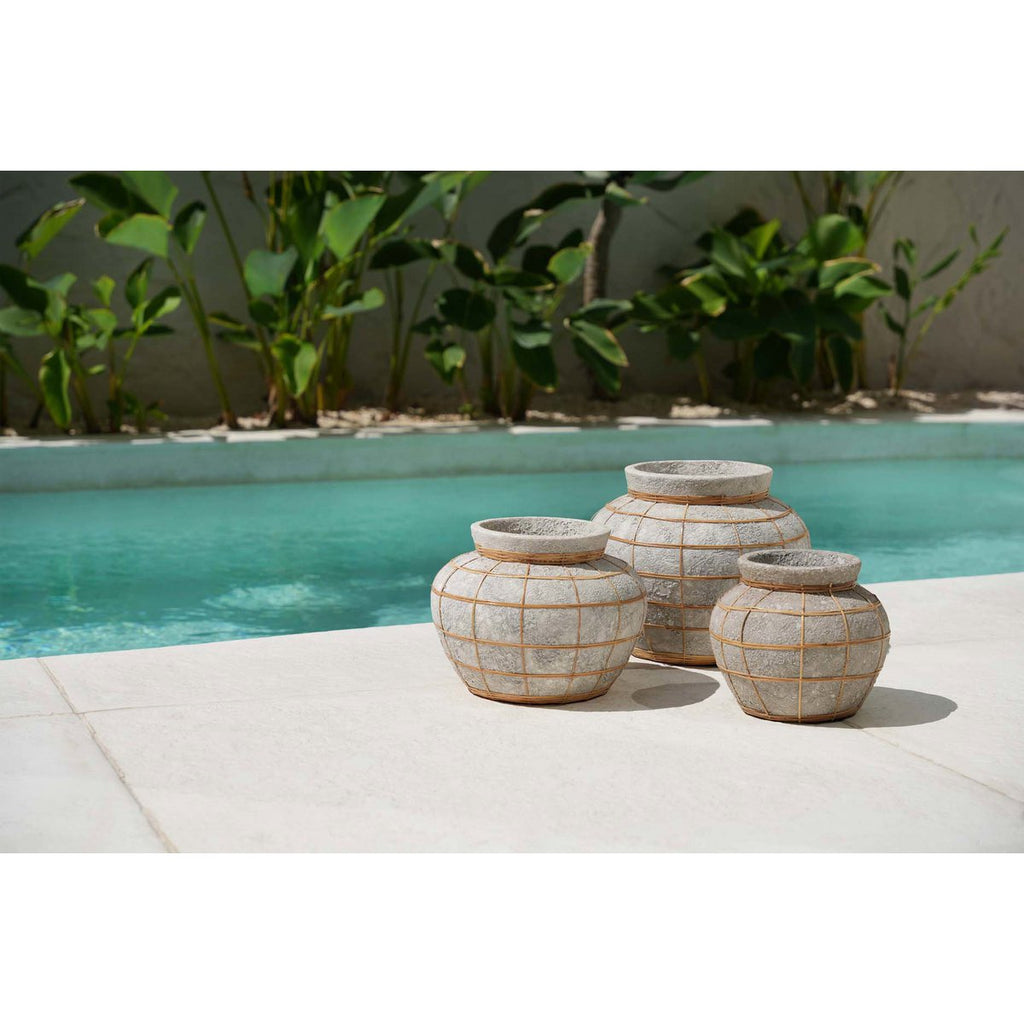 The Belly Vase - Concrete Natural - M - LUXONAS HOME