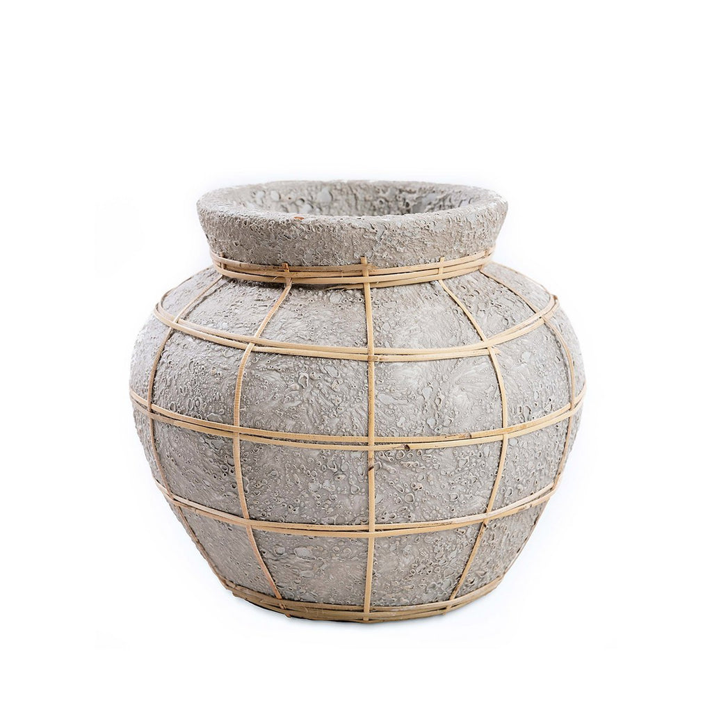 The Belly Vase - Concrete Natural - M - LUXONAS HOME