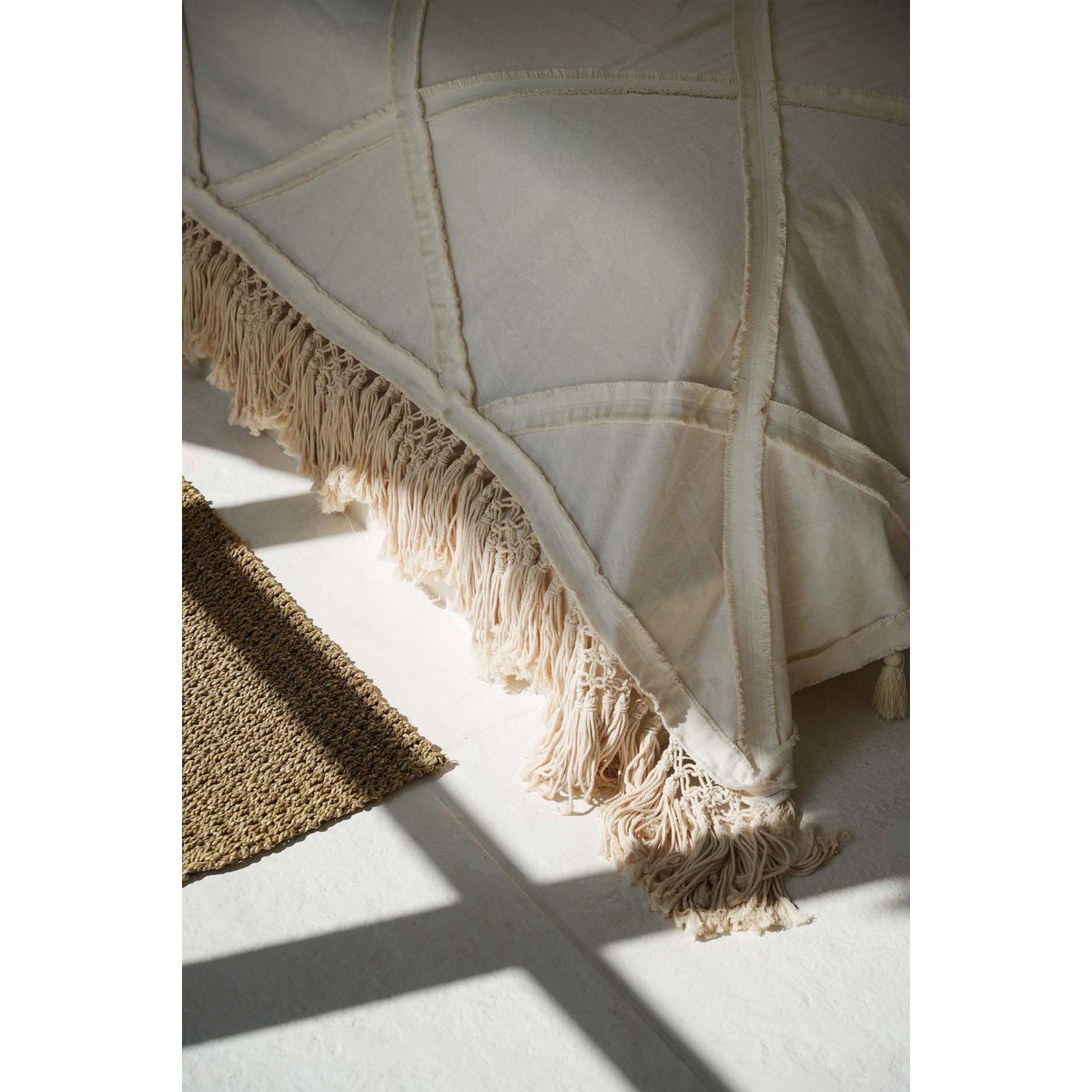 The Berber Bed Throw - Natural - LUXONAS HOME