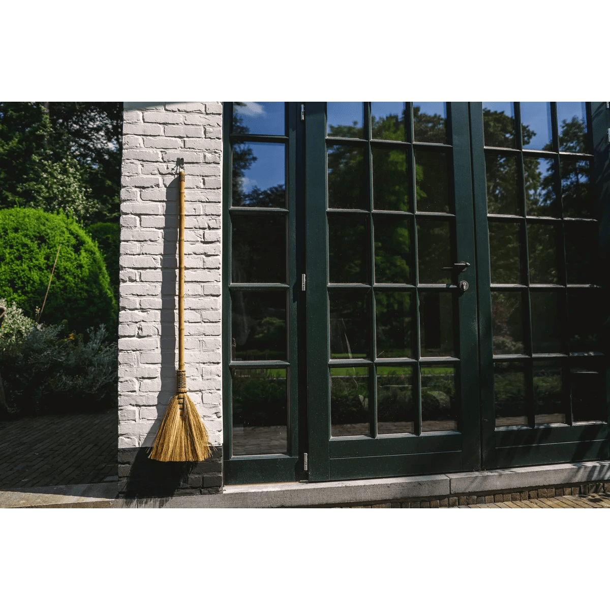 The Big Broom - Natural - LUXONAS HOME