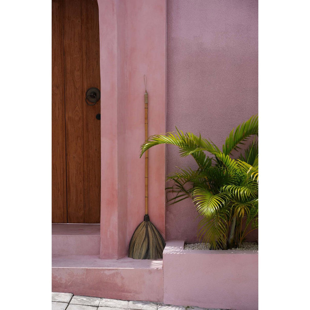 The Big Broom - Natural Black - LUXONAS HOME