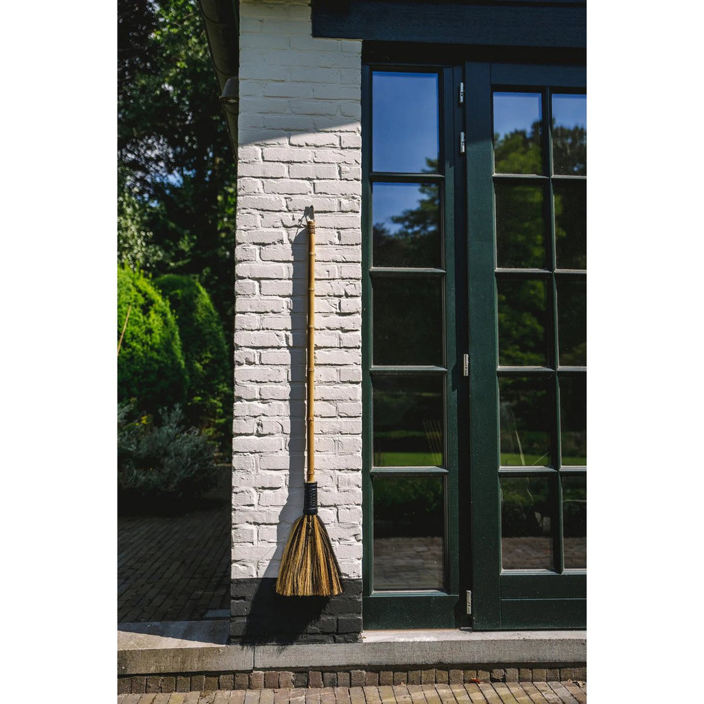 The Big Broom - Natural Black - LUXONAS HOME