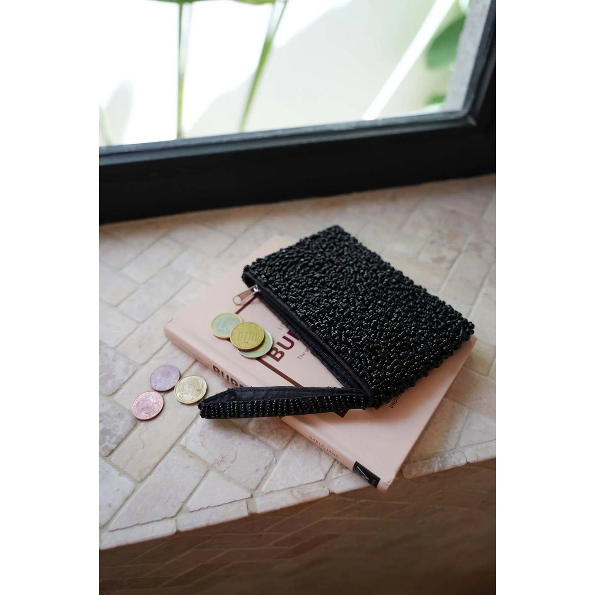 The Black Beaded Wallet - LUXONAS HOME