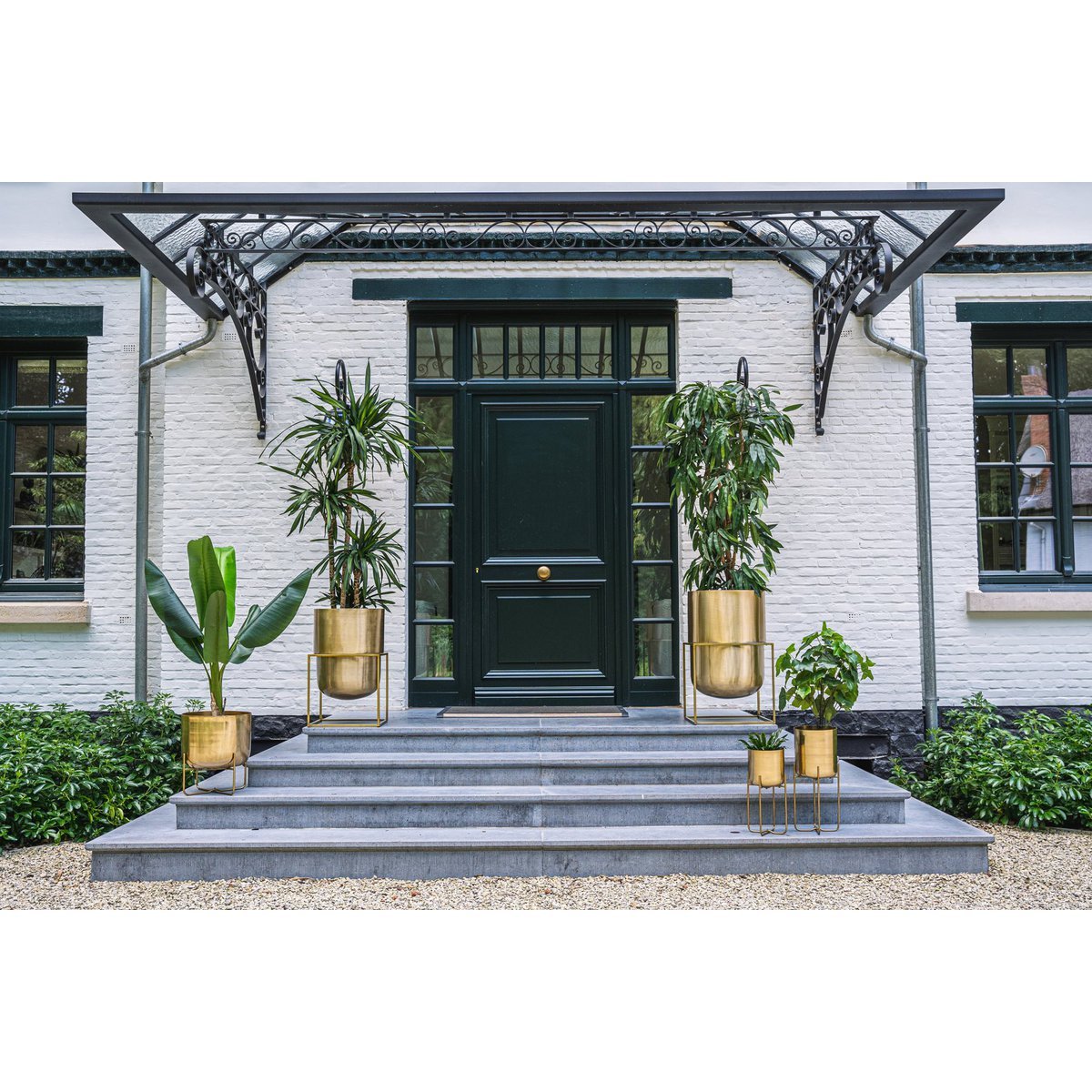 The Brass Planter on Stand - Brass - M - LUXONAS HOME