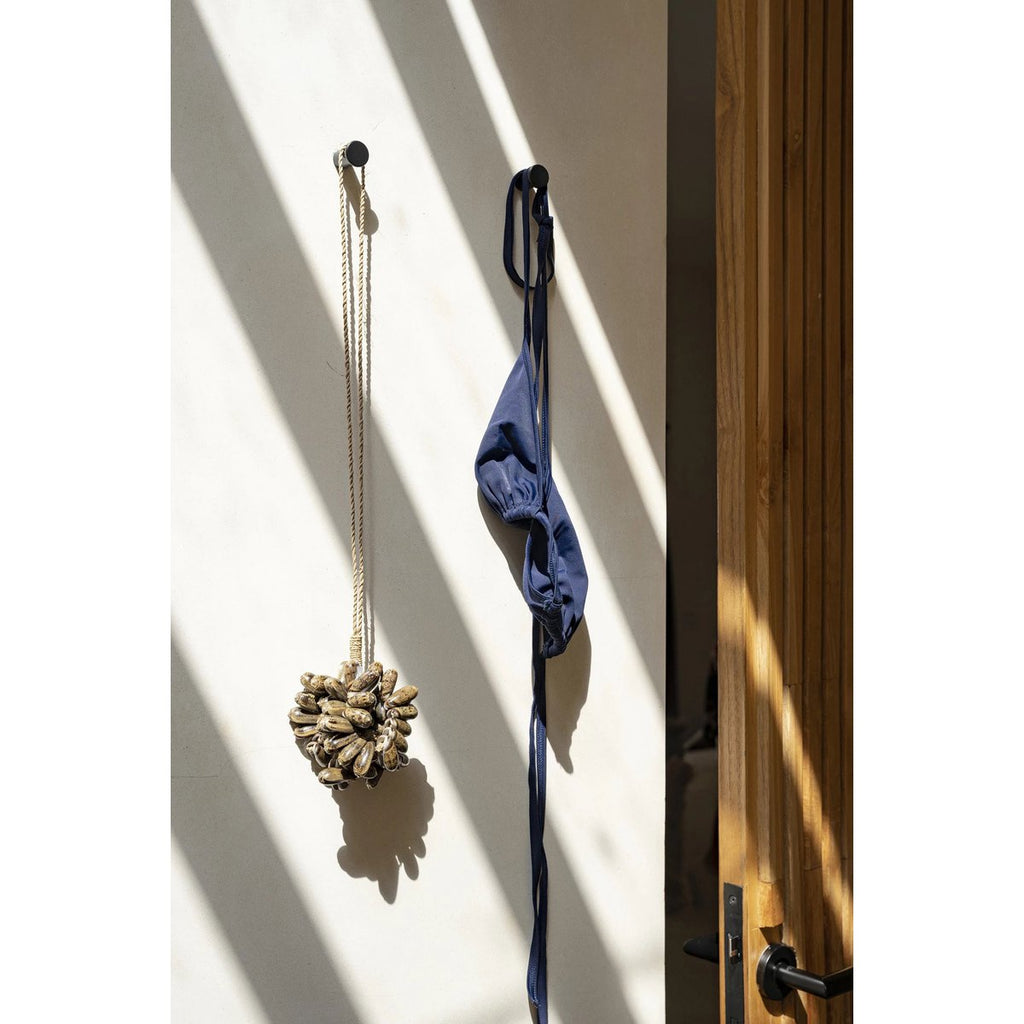 The Brown Cowrie Shell Tassel - LUXONAS HOME