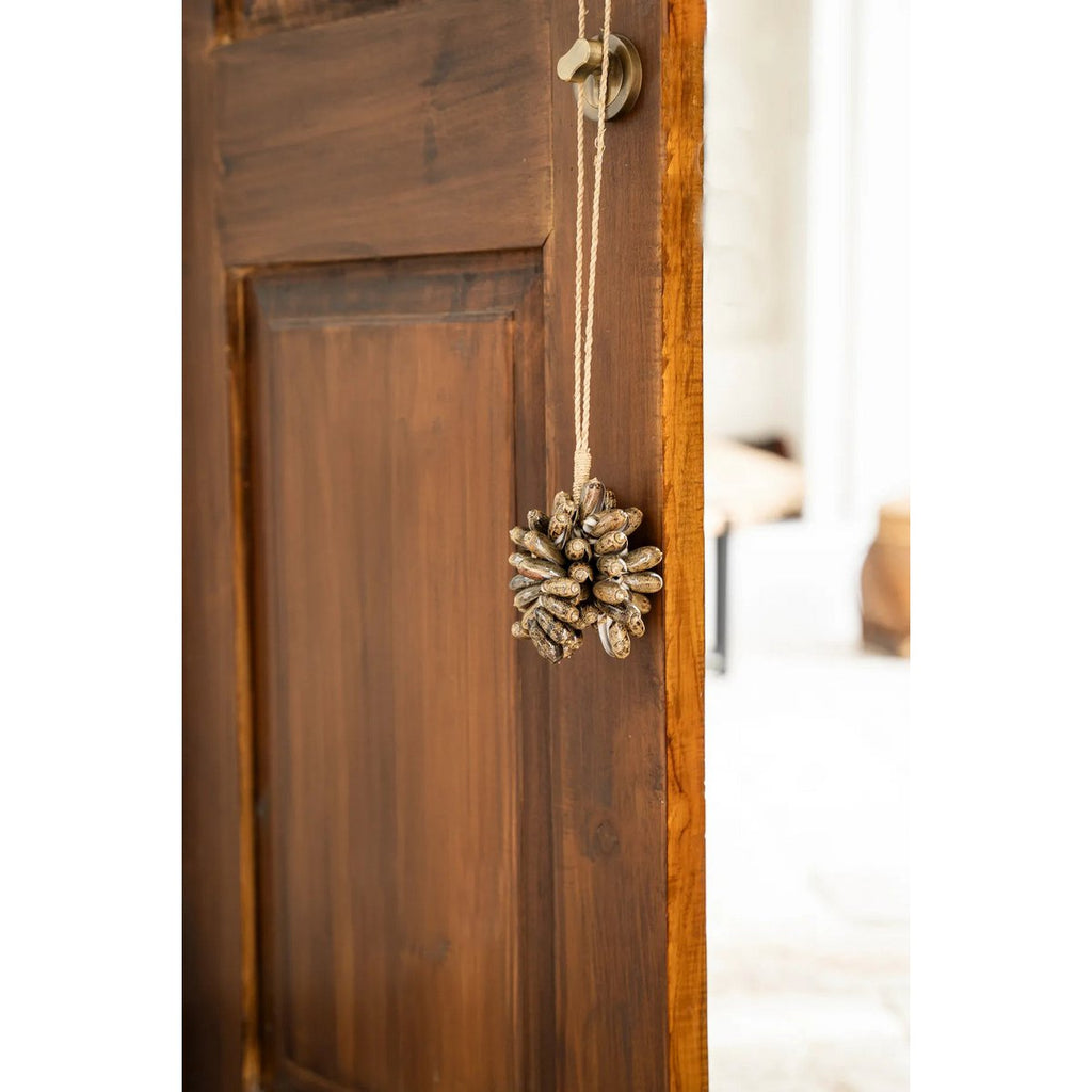 The Brown Cowrie Shell Tassel - LUXONAS HOME
