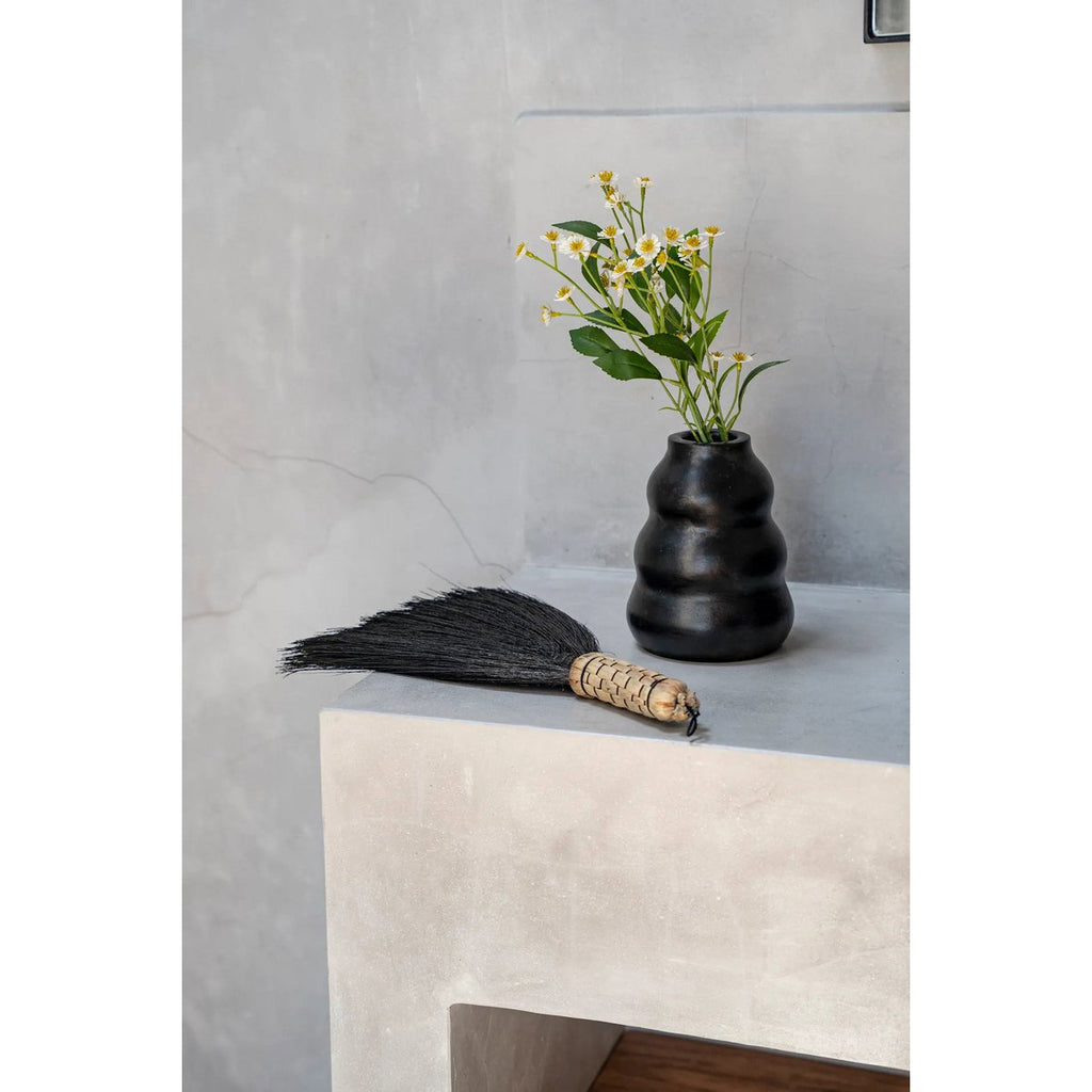 The Burned Vase - LUXONAS HOME