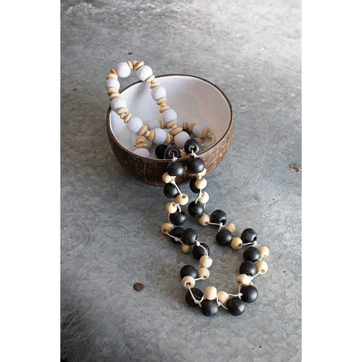 The Canggu Necklace - Natural Black - LUXONAS HOME