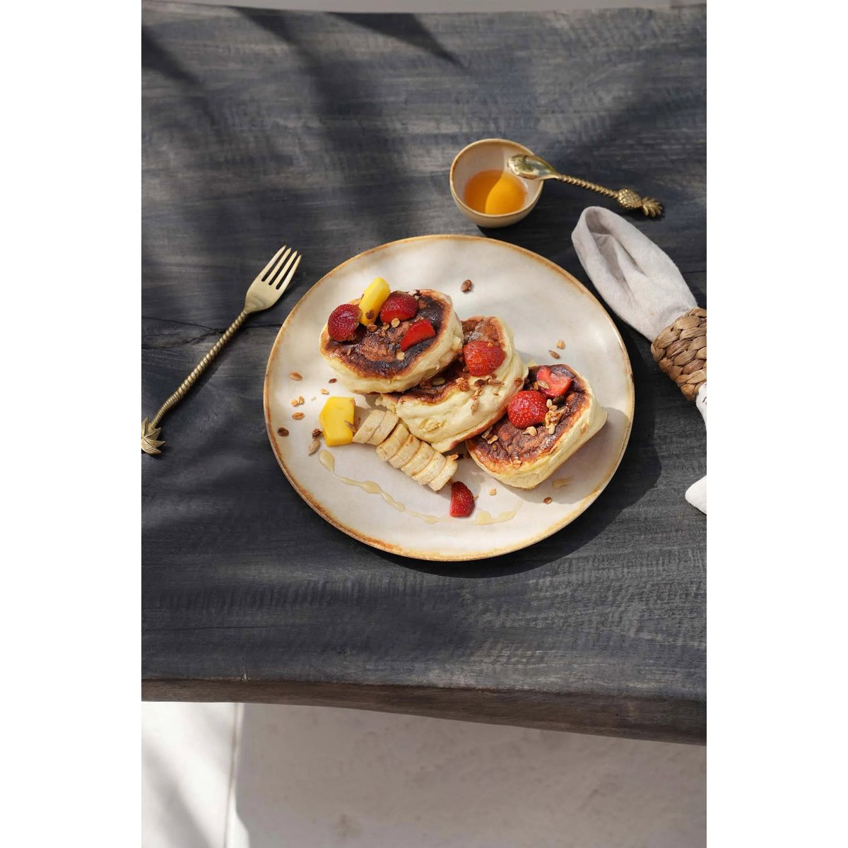 The Cascais Salad Plate - LUXONAS HOME