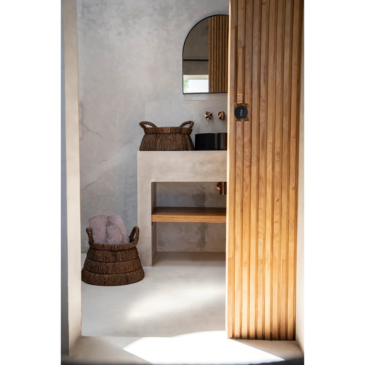 The Chizara Basket - LUXONAS HOME