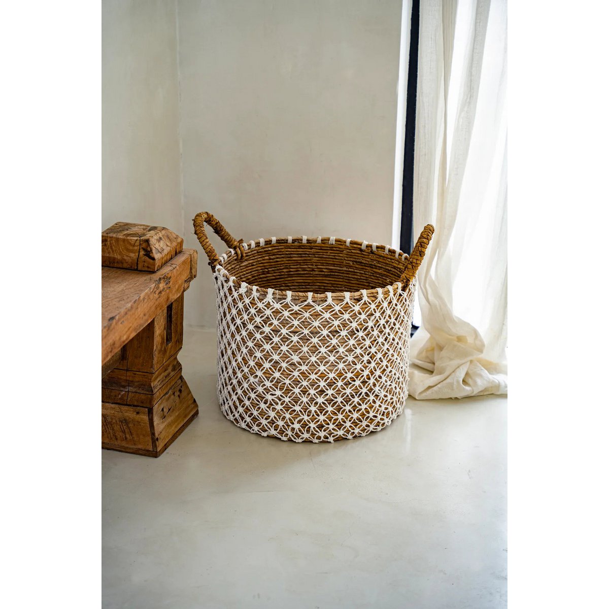 The Crossed Stitched Macrame Basket - L - LUXONAS HOME