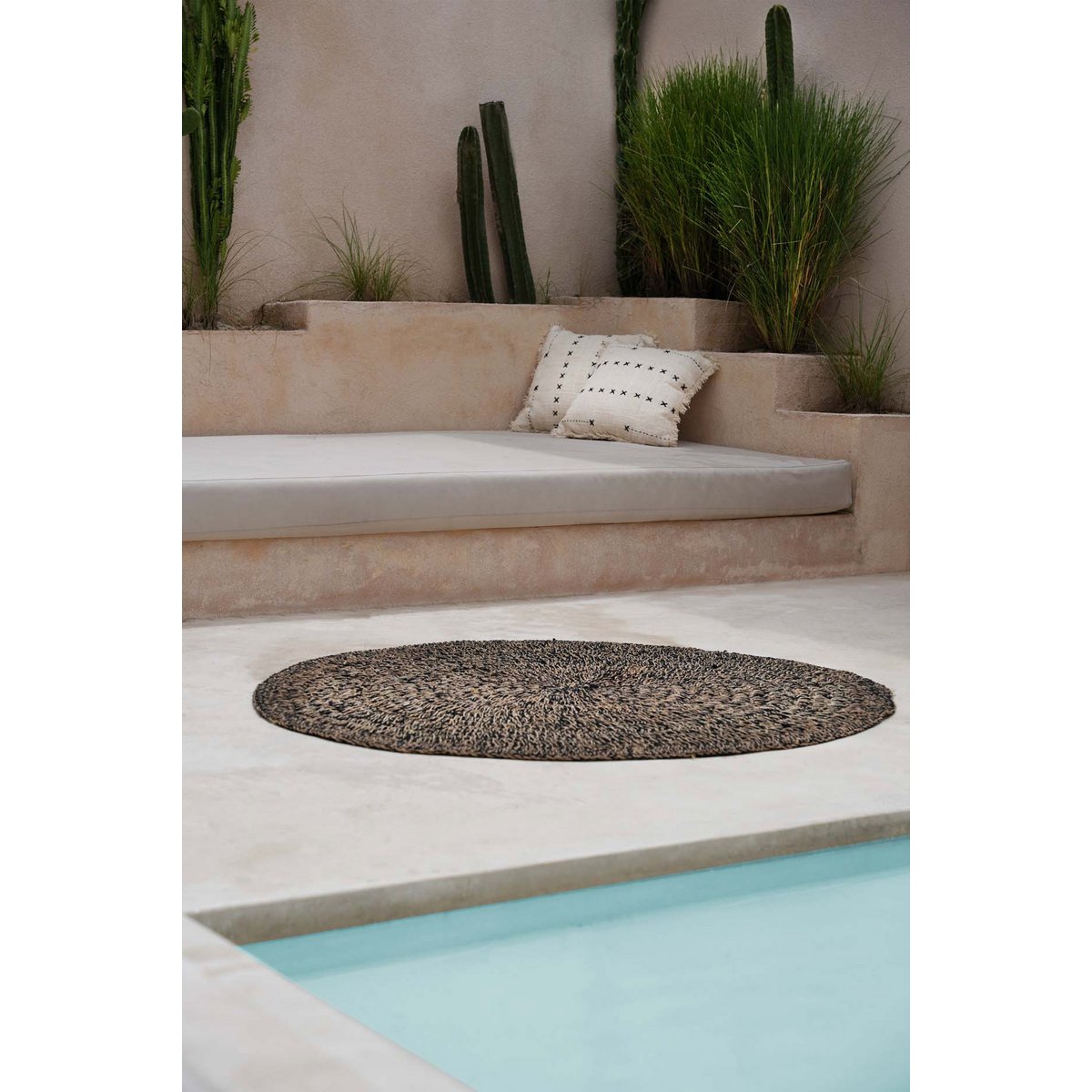 The French Kiss Cushion Cover - Natural Black - LUXONAS HOME