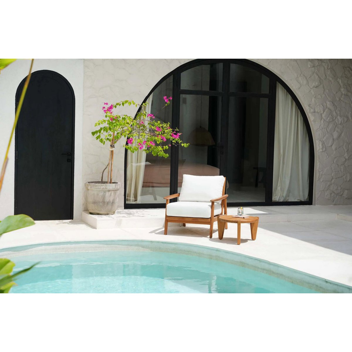 The Gilimanuk One Seater Sofa - Outdoor - LUXONAS HOME