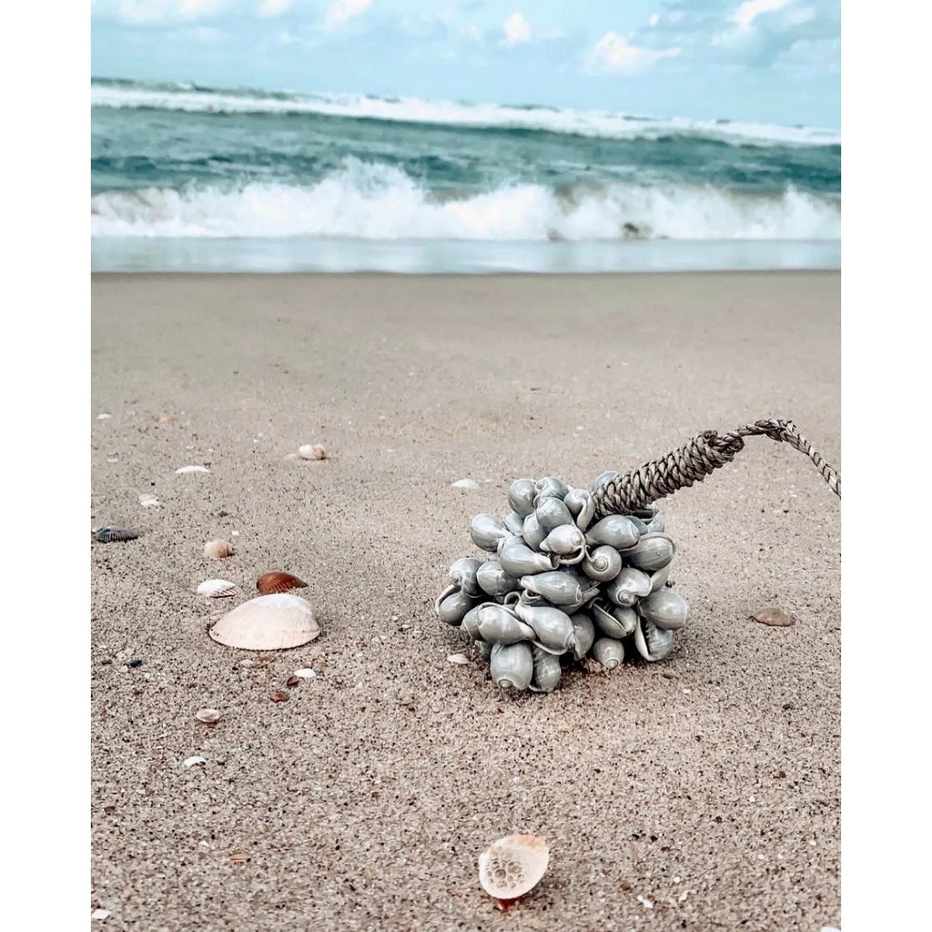 The Grey Shell Tassel - LUXONAS HOME