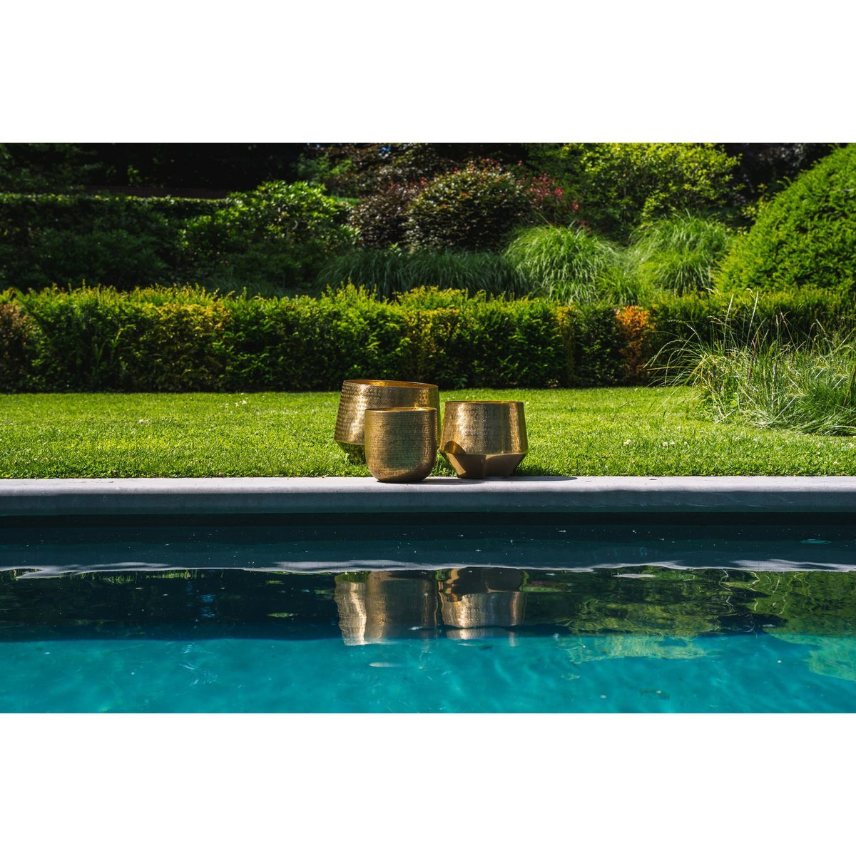 The Hammered Planter - Brass - XL - LUXONAS HOME