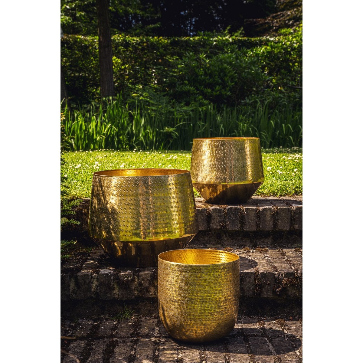 The Hammered Planter - Brass - XL - LUXONAS HOME