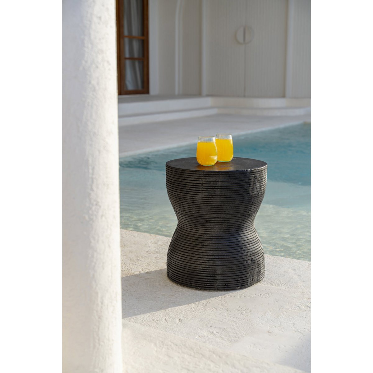 The Kotoran Stool - Black - LUXONAS HOME