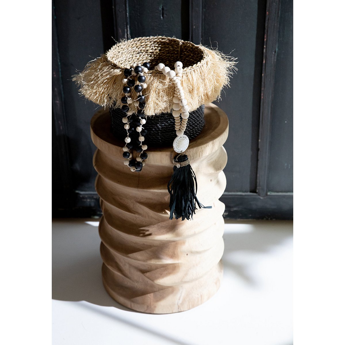 The Lovina Necklace - Natural Black - LUXONAS HOME