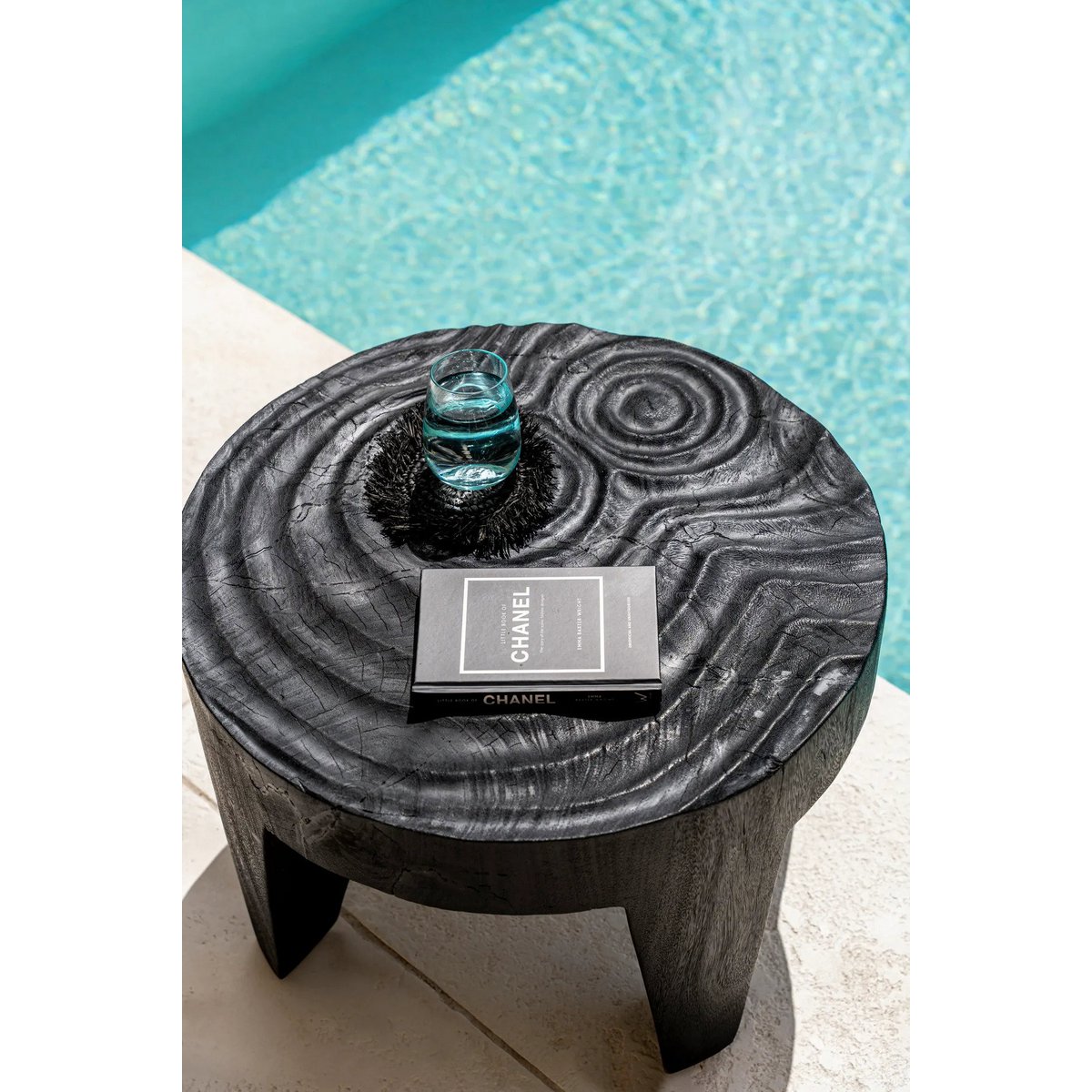 The Madero Coffee Table - Black - LUXONAS HOME