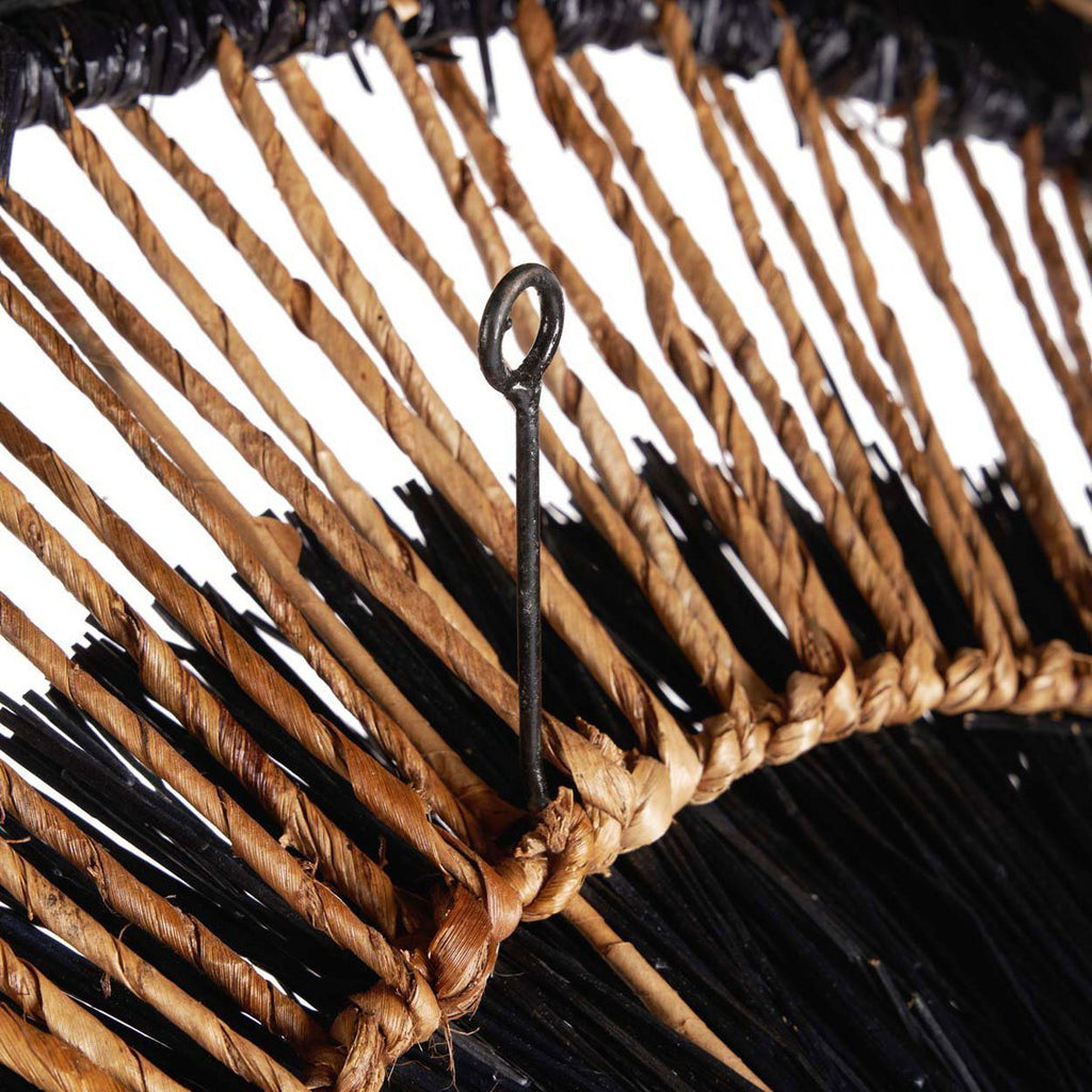 The Maurea Wall Deco - Black - LUXONAS HOME