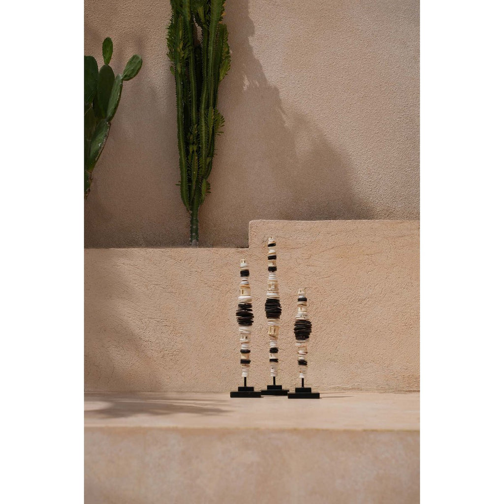 The Money Shell on Stand - Black White - L - LUXONAS HOME