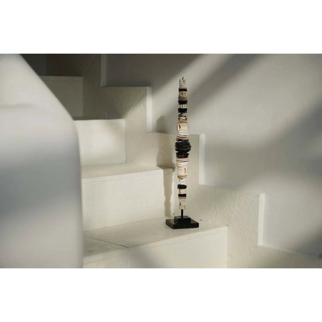 The Money Shell on Stand - Black White - L - LUXONAS HOME