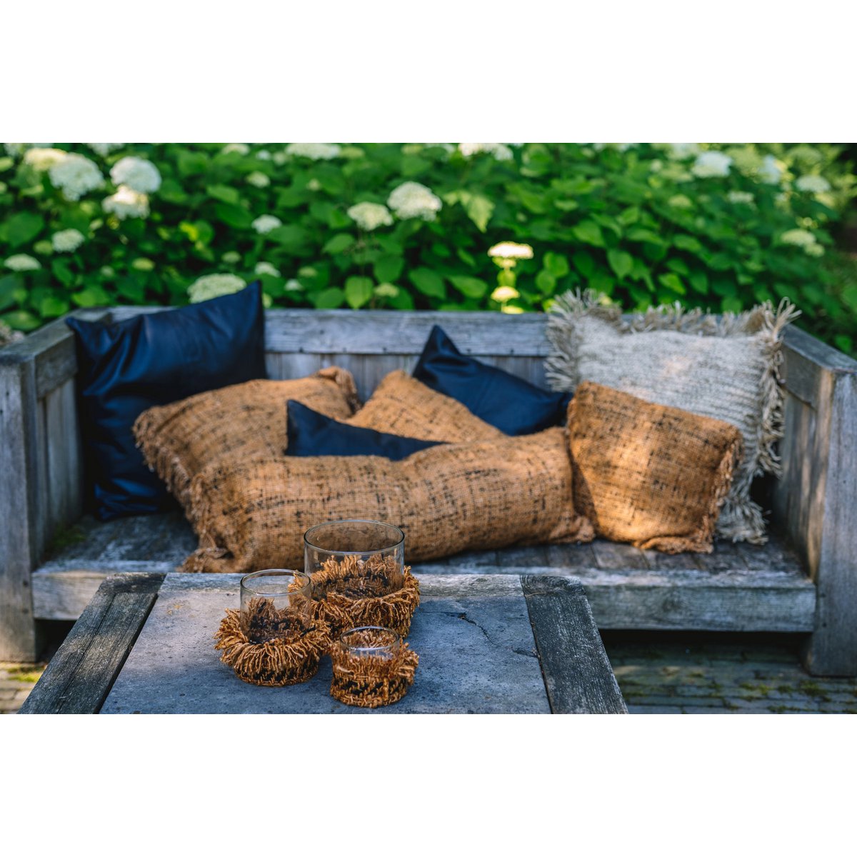 The Oh My Gee Candle Holder - Cinnamon Black - L - LUXONAS HOME