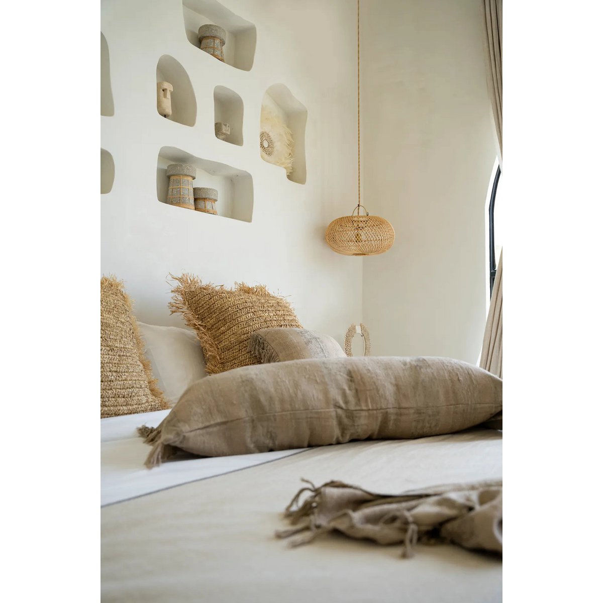 The Oh My Gee Cushion Cover - Concrete Velvet - 35x100 - LUXONAS HOME