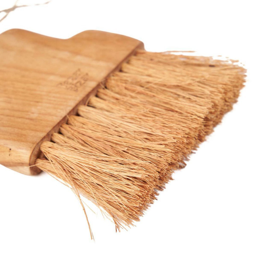 The Osta Brush - Natural - LUXONAS HOME