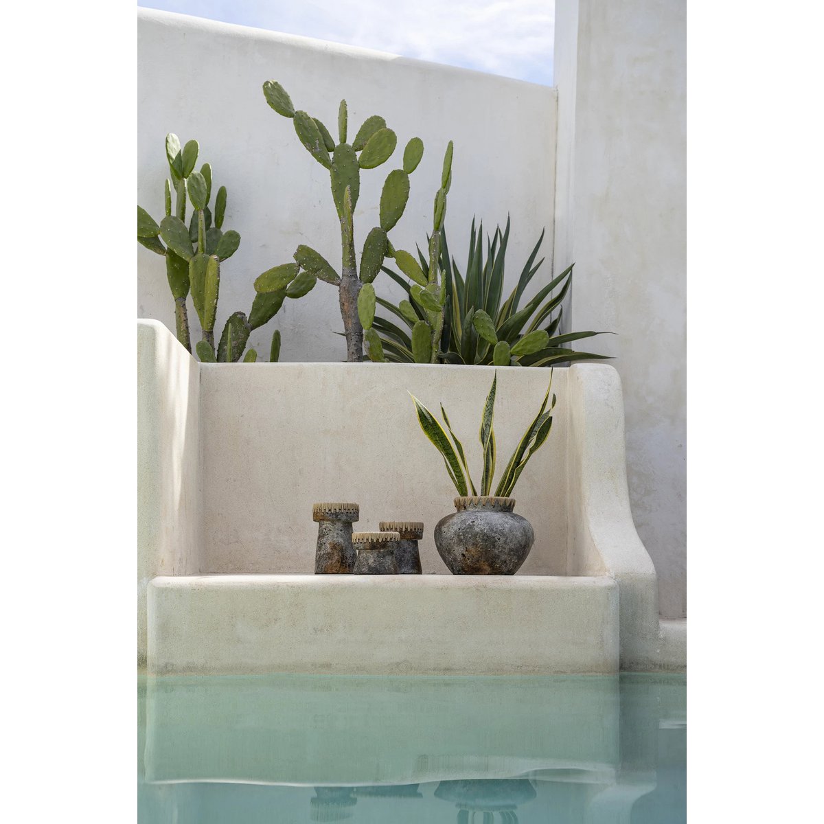 The Pretty Candle Holder - Antique Grey - L - LUXONAS HOME