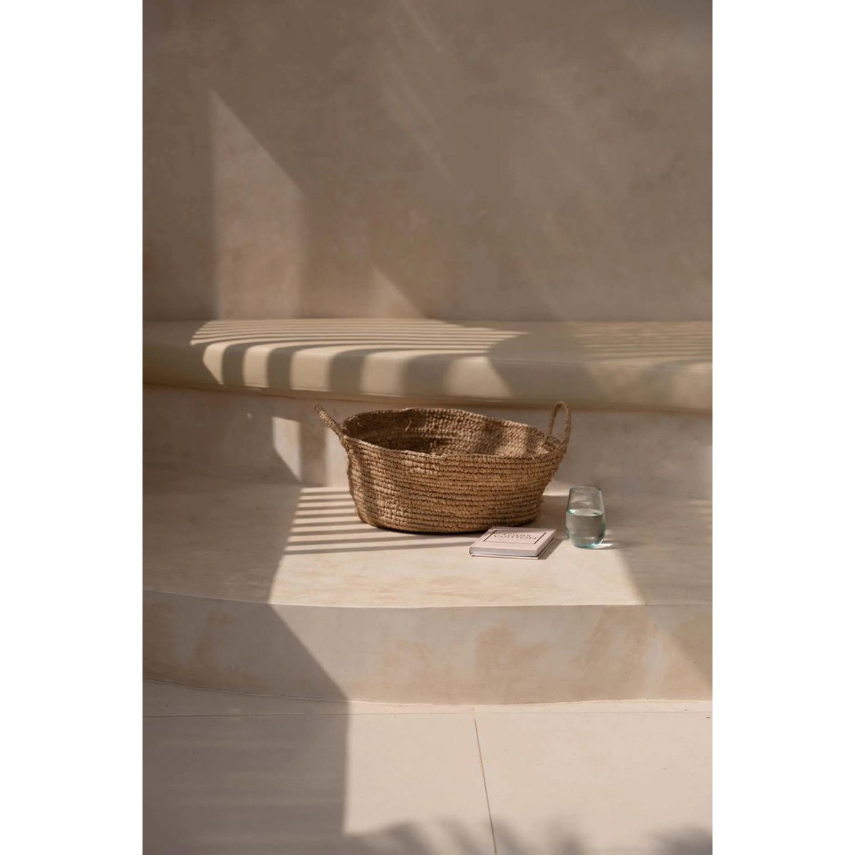 The Raffia Basket Trays - Natural - M - LUXONAS HOME