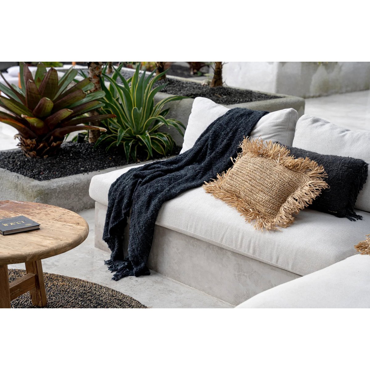 The Raffia Cushion Cover Rectangular - Natural - 30x50 - LUXONAS HOME