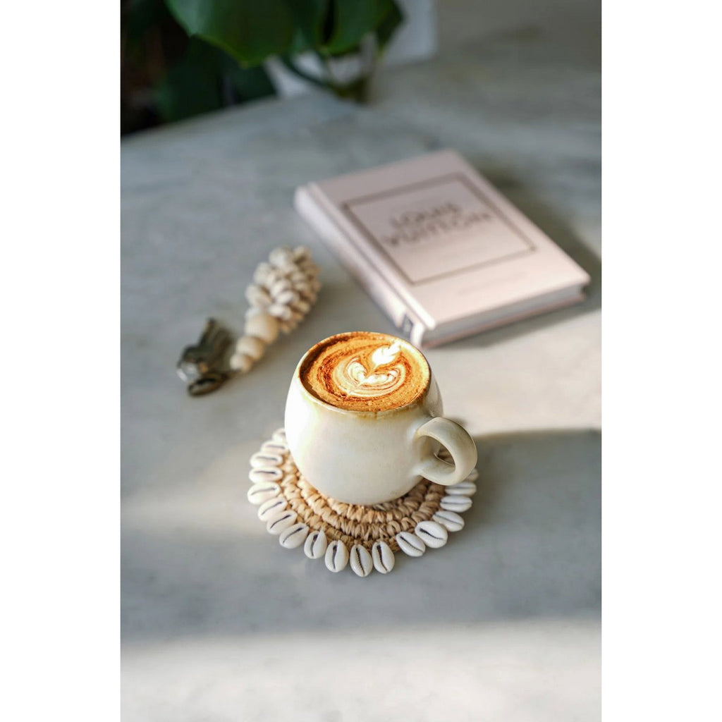 The Raffia Shell Coaster - Natural - LUXONAS HOME