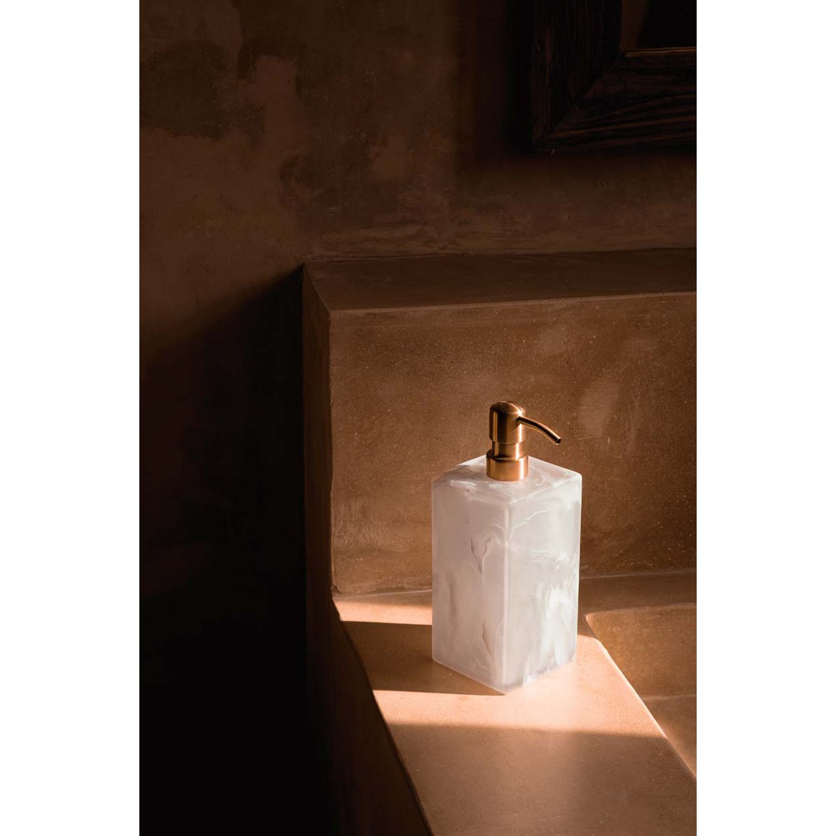 The Resin Soap Dispenser - Pink White - LUXONAS HOME