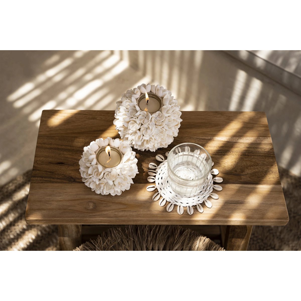 The Seagrass Shell Coaster - White - LUXONAS HOME