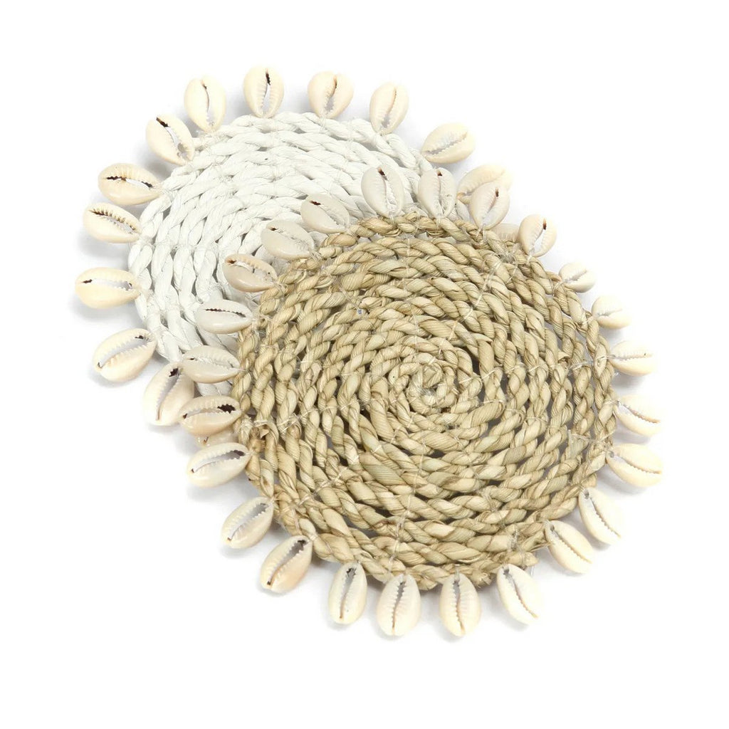 The Seagrass Shell Coaster - White - LUXONAS HOME