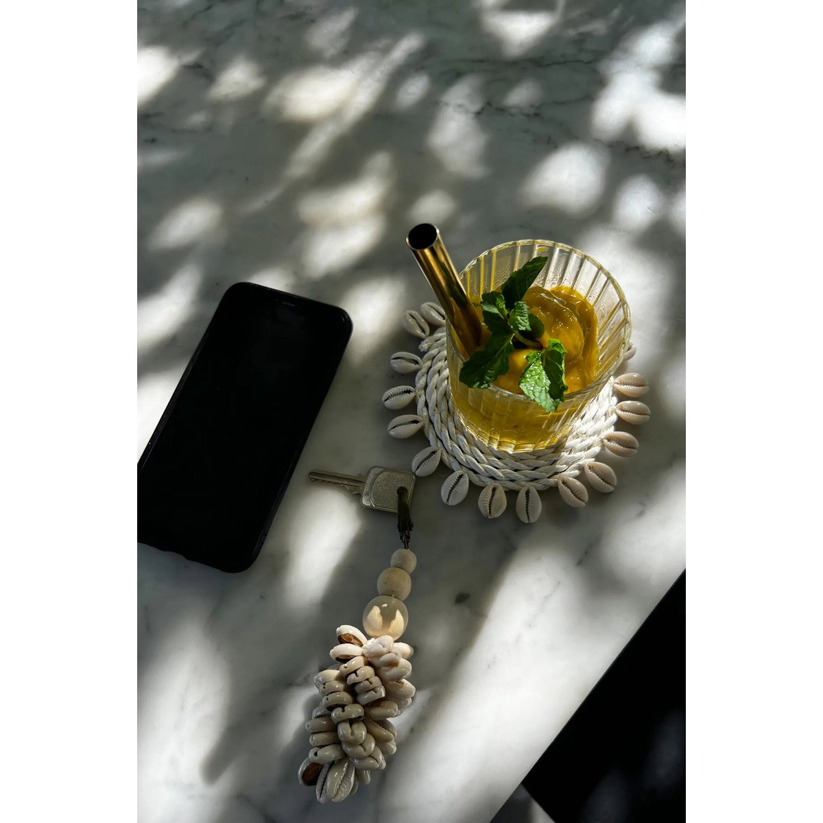 The Seagrass Shell Coaster - White - LUXONAS HOME