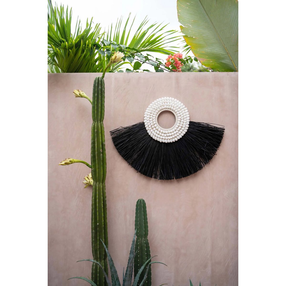 The Shell Seagrass - Black - LUXONAS HOME