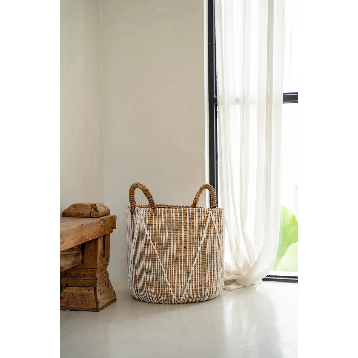 The Straight Stitched Macrame Basket - L - LUXONAS HOME