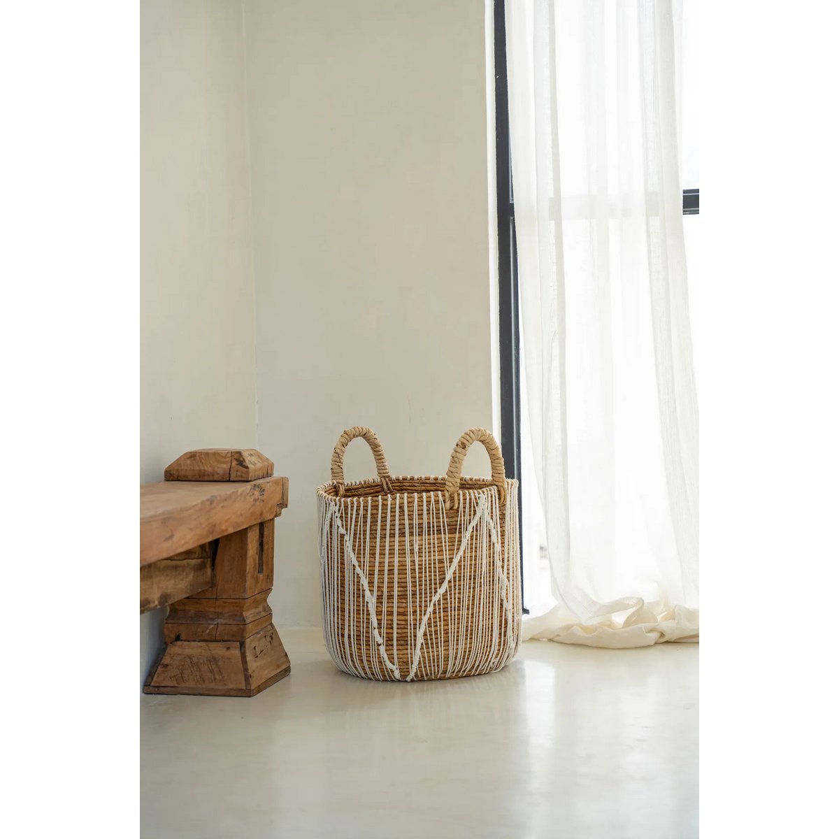 The Straight Stitched Macrame Basket - M - LUXONAS HOME