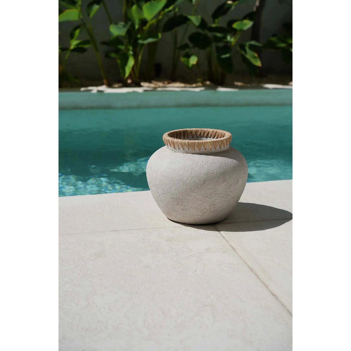The Styly Vase - Concrete Natural - L - LUXONAS HOME